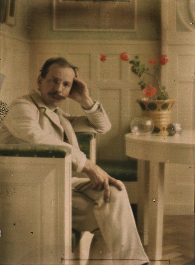 ハインリッヒ・キューンの自画像、オートクローム 作： Heinrich Kuhn