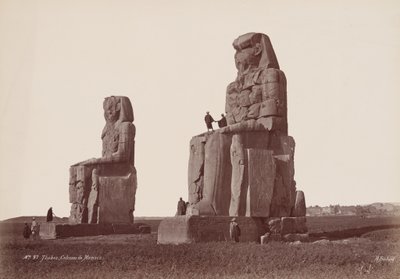 テーベ、メムノンの巨像,1870年代(写真) 作： アンリ・ベチャード