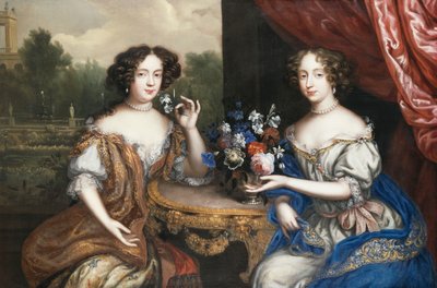 マリアソマリアとアンバリントン夫人のダブルポートレート、花瓶のあるテーブルのそばに4分の3の長さ 作： Henri Gascard