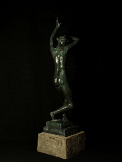 The Dancer 作： Henri Gaudier Brzeska
