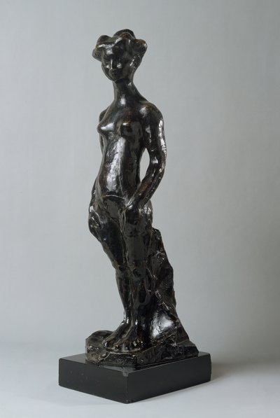 立つ少女、両手を横に 作： Henri Matisse
