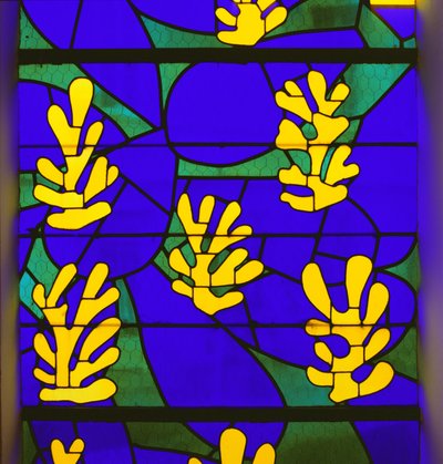 生命の樹」ヴァンスのロザリオ礼拝堂の祭壇背後のステンドグラス 作： Henri Matisse
