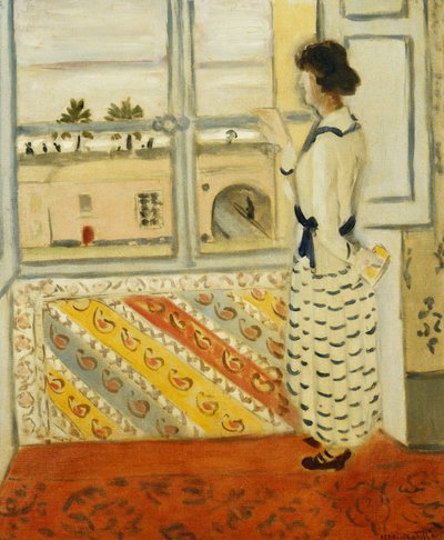 窓辺の若い女性、青いストライプのドレス 作： Henri Matisse