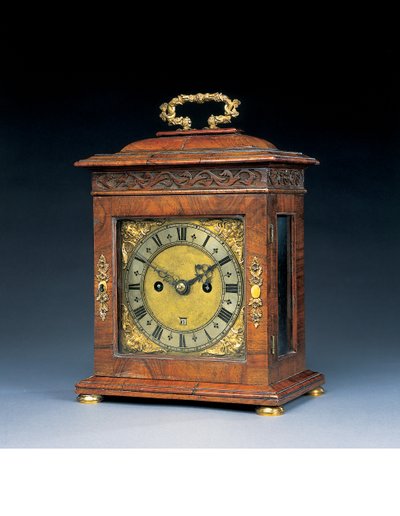 チャールズ2世の1時間半の印象的なブラケット時計、ロンドン、1685年頃 作： Henry Jones