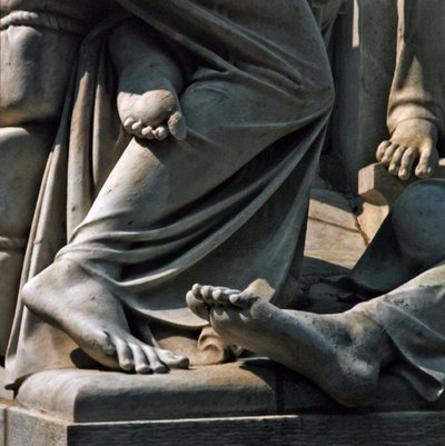 1876年に完成したアルバート・メモリアルの彫刻群「マニュファクチャリング」の詳細（花崗岩） 作： Henry Weekes