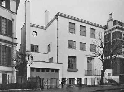 外観-Denys Lowson、Esq。、Upper Phillimore Gardens、ロンドン、1939年の家 作： Herbert Felton