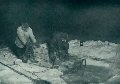 アトキンソン博士とクリソルドは1911年5月28日、1913年5月28日 作： Herbert Ponting