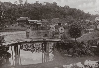 彦根（モノクロ写真 作： Herbert Ponting