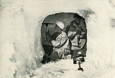 リュート。エヴァンスとネルソン、1913年1月12日、1913年1月12日 作： Herbert Ponting