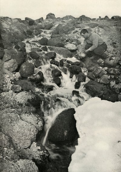 何かの現象-淡水カスケード、c19101913、1913 作： Herbert Ponting