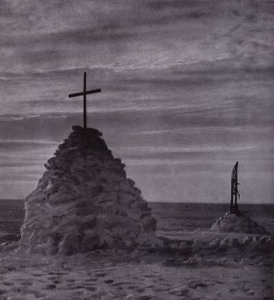 スコットと仲間たちの休息所（モノクロ写真 作： Herbert Ponting