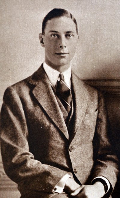 婚約中のアルバート王子とエリザベス・ボウズ＝リヨン夫人 作： Herbert Vandyk