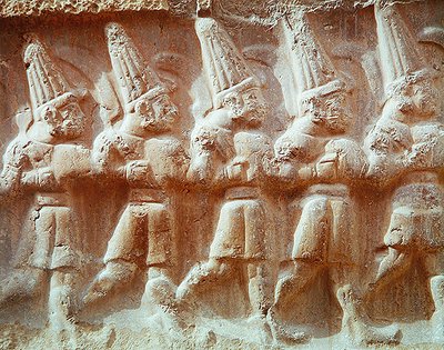 武装神姫の行列（石）の詳細 作： Hittite