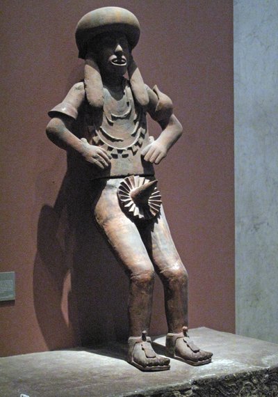 神官の像 後古典期、900～1521年頃（テラコッタ 作： Huaxtec Huaxtec