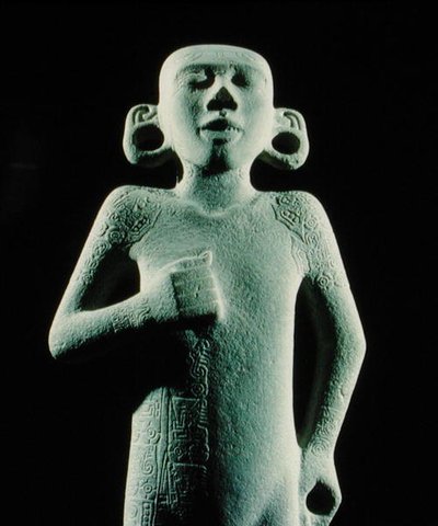 タムインの青年」 後期古典期（1300-1521）（石）（207851の詳細） 作： Huaxtec Huaxtec