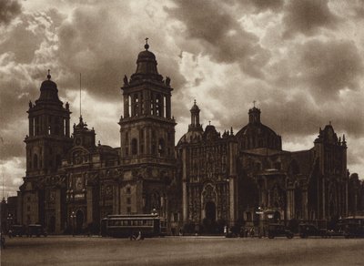 メキシコ：首都メヒコ、ラ・カテドラル（モノクロ写真） 作： ウーゴ・ブレーメ