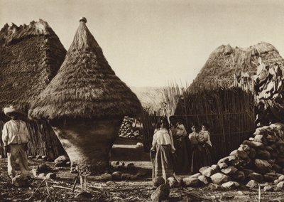 メキシコ：村のトウモロコシ・コンテナ（モノクロ写真） 作： Hugo Brehme