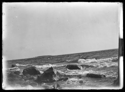 セルカランタからの海景、遠くにメンシ島 作： Hugo Simberg