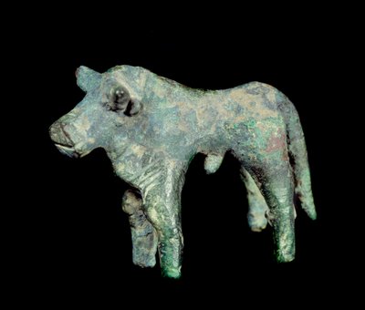イベリア半島の文明：ブロンズの雄牛パリ、ピカソ美術館（Musee Picasso 作： Iberian Iberian