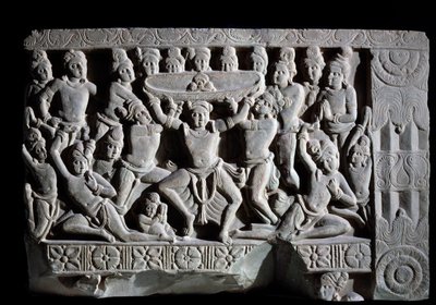 サザエの崇拝（レリーフの断片、225-325年 作： Indian School