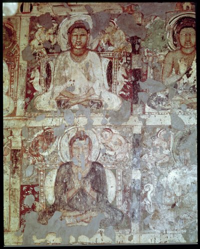 洞窟6の内部からの2つの坐仏 作： Indian School