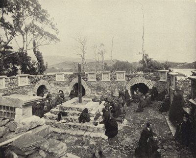 Co.コーク州グーガン・バーラの神社Cork (白黒写真) 作： Irish Photographer