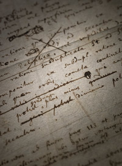 Principia Mathematica の 2 ページの改訂版 作： Isaac Newton