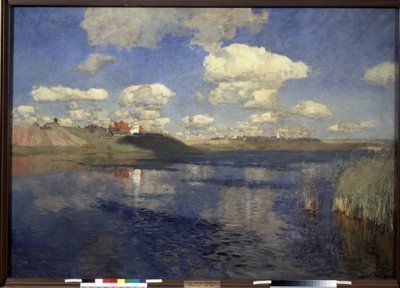 その湖。 葦に囲まれた湖の広がり、海岸、村、耕作地の景色。 Isaac (Isaak) Ilyich Levitan (1860-1900) による絵画、キャンバスに油彩 作： Isaak Ilyich Levitan