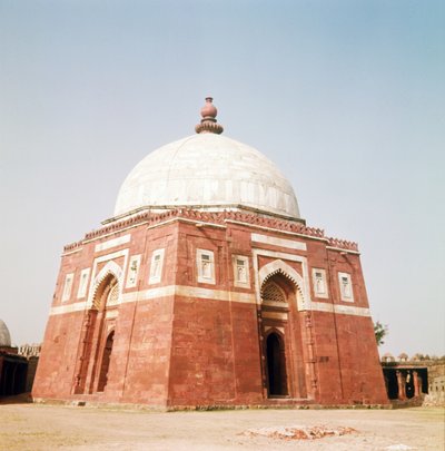 Ghiyathud-din Tughluqの霊廟、トゥグルカバード、1321-25 作： Islamic School