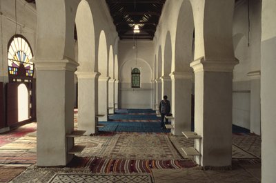 グレートモスクの東側 作： Islamic School