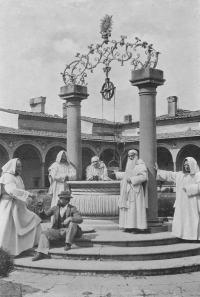 フィレンツェ、周辺、チェルトーザ、大回廊の井戸（モノクロ写真 作： Italian Photographer