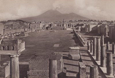フォロ・シビレ、フォーラム（モノクロ写真 作： Italian Photographer
