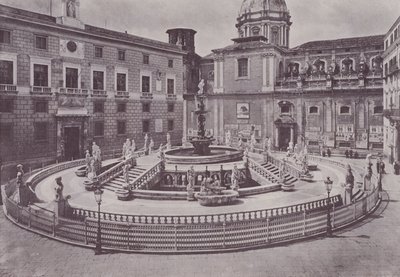 イタリア：パレルモ、Piazza Pretoria（モノクロ写真 作： Italian Photographer