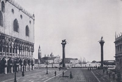 イタリアヴェネツィア、ピアッツェッタ（モノクロ写真 作： Italian Photographer