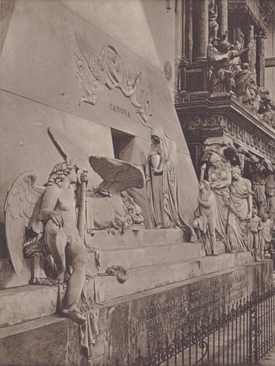 Monumento A Canova（モノクロ写真 作： Italian Photographer