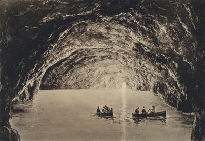 ナポリ：カプリ島、グロッタ・アッズーラ（モノクロ写真 作： Italian Photographer