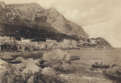 ナポリカプリ島、マリーナ・グランデ（モノクロ写真 作： Italian Photographer