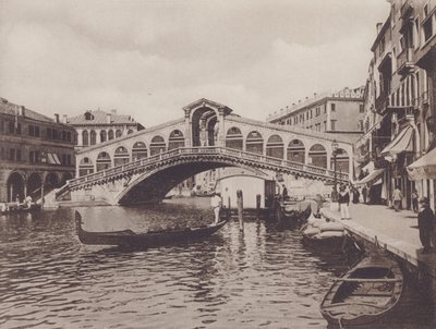 リアルト橋（モノクロ写真 作： Italian Photographer