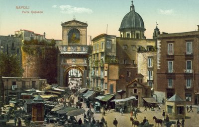 ナポリのポルタカプアナ 作： Italian Photographer