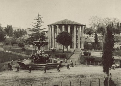 ヴェスタ神殿 作： Italian Photographer