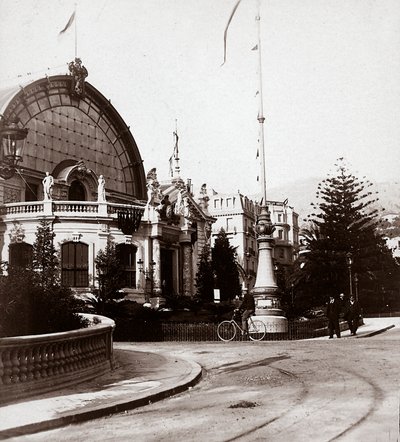1898年、モンテカルロで開催された美術博覧会の入り口（1898年2月25日）（モノクロ写真 作： Italian Photographer