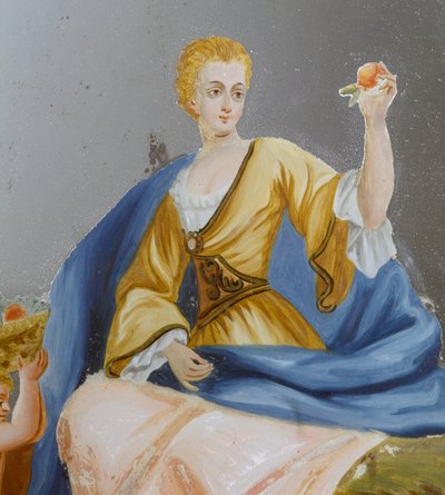 女性像、シーンが描かれたローマ時代の鏡の詳細、彫刻と金箔が施された木製フレーム、イタリア 作： Italian School