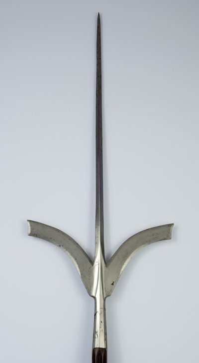 フリウリ・スピア、c.1600-1625（鋼と木） 作： Italian School