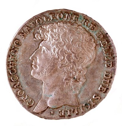 ナポリの銀貨（piastra）。ヨアヒム・ムラット（1767-1815）ナポリ王。1810年 直径3.7cm ナポリ、ムゼオ・アルケオロギコ 作： Italian School