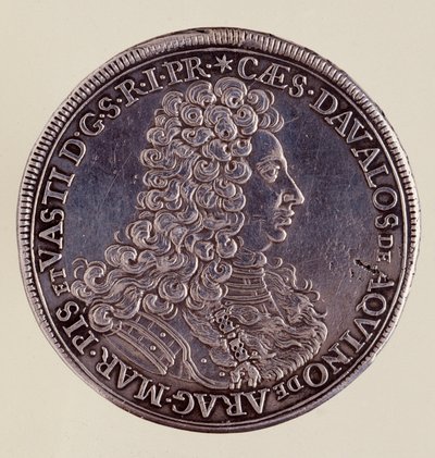 ナポリの銀貨（ターラー）。チェーザレ・ミケランジェロ・ダヴァロ1706年 直径4cm 個人蔵 作： Italian School