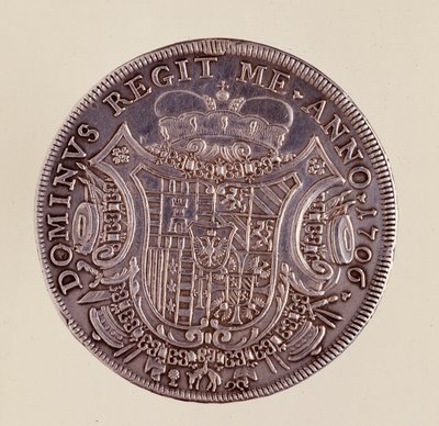 ナポリの銀貨（ターラー）。チェーザレ・ミケランジェロ・ダヴァロ1706年 直径4cm 個人蔵 作： Italian School