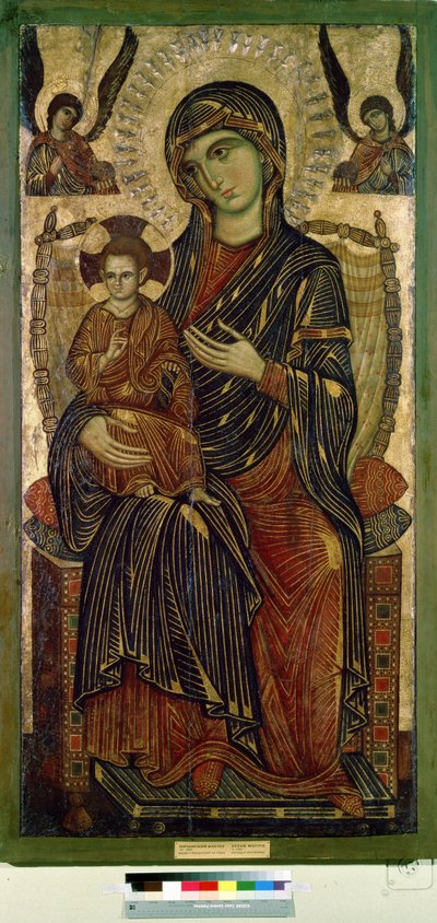 ""Madonna and Child on the Throne"" (Virgin and Child enthroned) イエス・キリストの後光は十字架でマークされています。 ピサのアーティストによる匿名の絵画。 木にテンペラ。 1280年頃 プーシキン美術館、モスクワ 作： Italian School