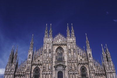 1386年に始まった西側ファサードの眺め 作： Italian School