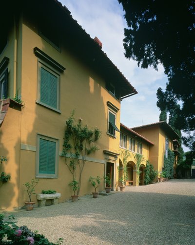 外観（写真） 作： Italian School