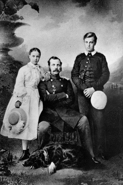 ロシアの皇帝アレクサンドル2世と娘のマリアと息子のアレクセイ、1863年 作： Ivan Fyodorovich Alexandrovsky